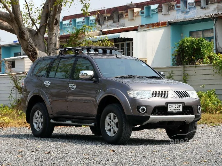 2012 Mitsubishi Pajero Sport GLS SUV