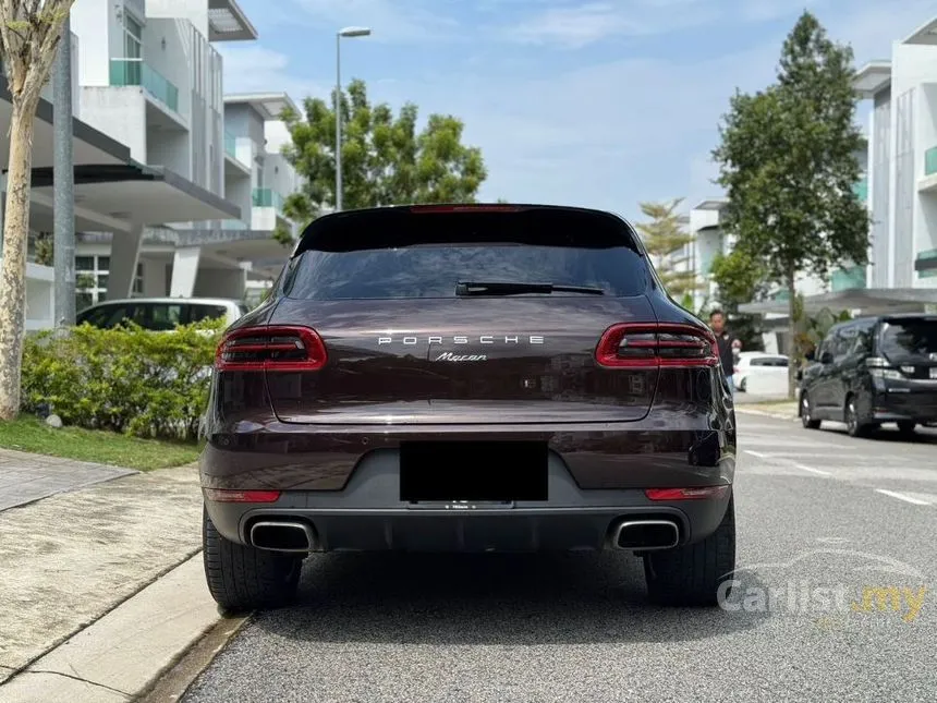 2018 Porsche Macan SUV