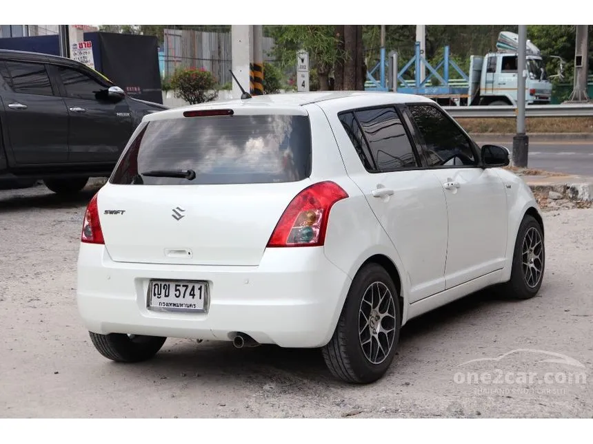 2011 Suzuki SWIFT GL Hatchback