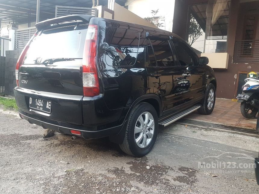 Jual Mobil  Honda CR V  2005  RD 2 0 di Jawa Barat Manual SUV 