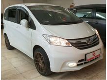 Honda Freed 1.5 E PSD AT 2014 Putih Mutiara Km24Rb
