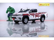 2016 Toyota Hilux Revo 2.8 SMARTCAB G Pickup MT