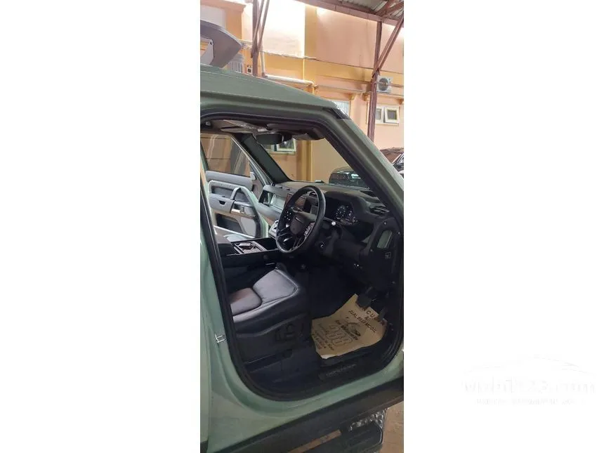 2023 Land Rover Defender 110 P400 X-Dynamic SE MHEV SUV