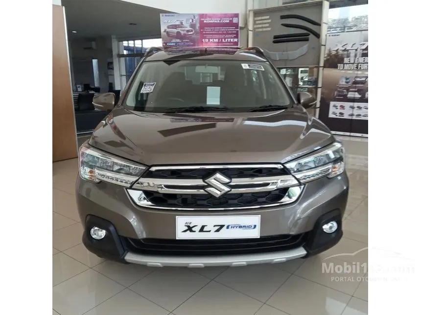 Jual Mobil Suzuki XL7 2024 ZETA 1.5 di Jawa Barat Automatic Wagon Abu