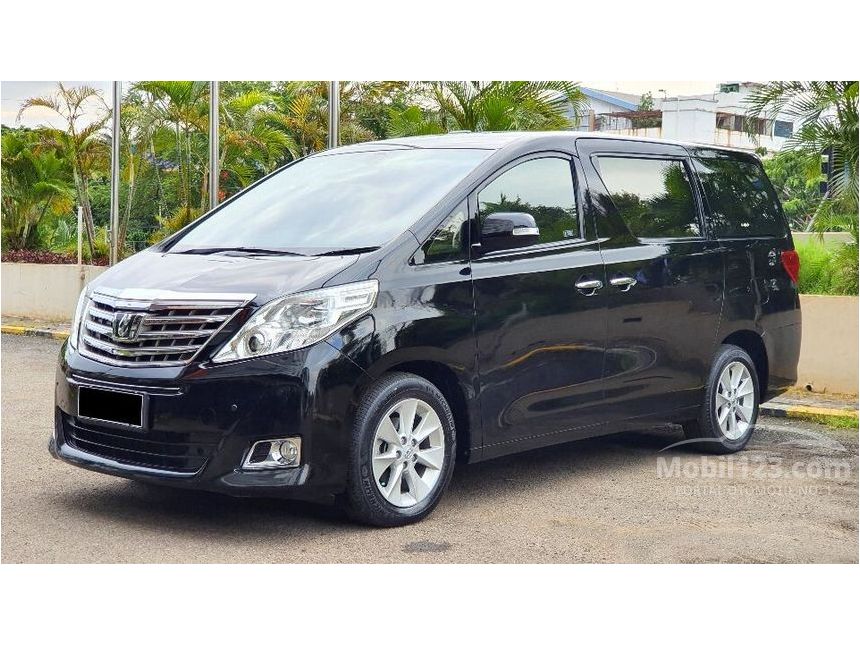 Toyota alphard 2014