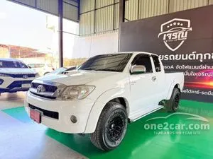 2011 Toyota HILUX VIGO 2.5 Champ E Smart Cab Prerunner Pickup