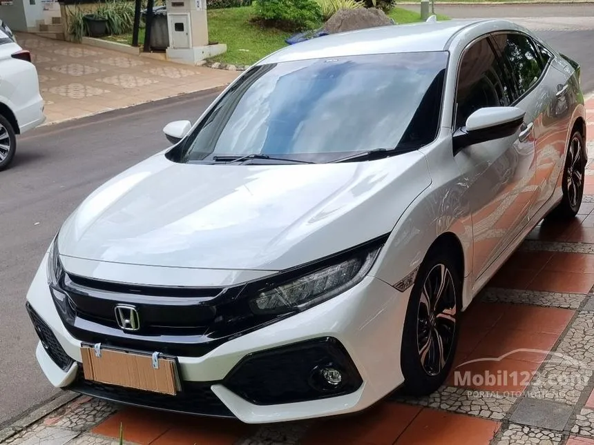 Jual Mobil Honda Civic 2018 E 1.5 di DKI Jakarta Automatic Hatchback Putih Rp 340.000.000