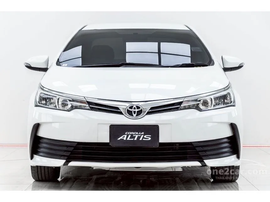 2018 Toyota Corolla Altis E Sedan