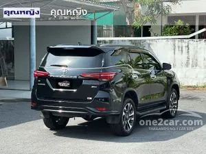 2021 Toyota FORTUNER 2.8 Legender SUV