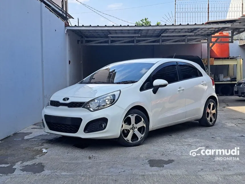 2013 KIA Rio Hatchback