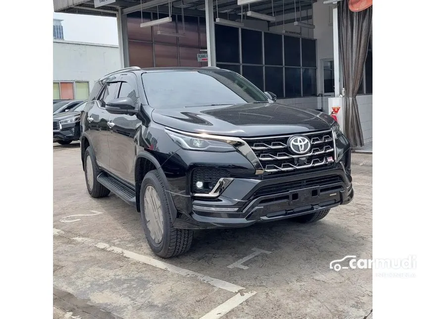 2025 Toyota Fortuner VRZ TSS GR Parts Aero Package (Premium Color) SUV