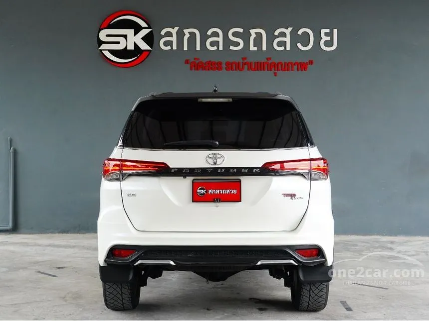 2019 Toyota FORTUNER TRD Sportivo (2-Tone) SUV