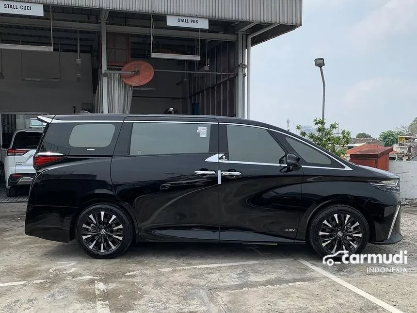 2024 Toyota Alphard HEV MPV