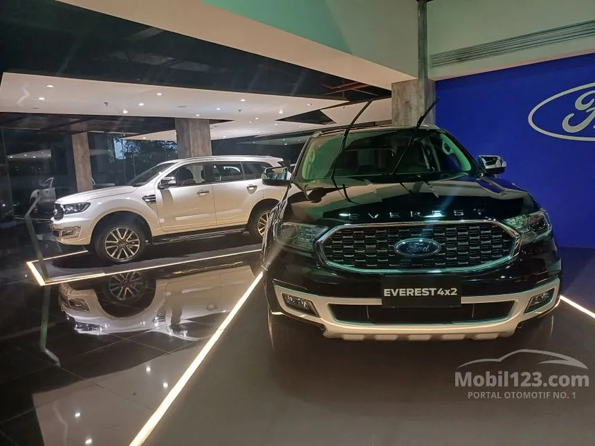 Jual Mobil Ford Everest 2023 Titanium 2.0 di DKI Jakarta Automatic SUV Hitam Rp 867.500.000