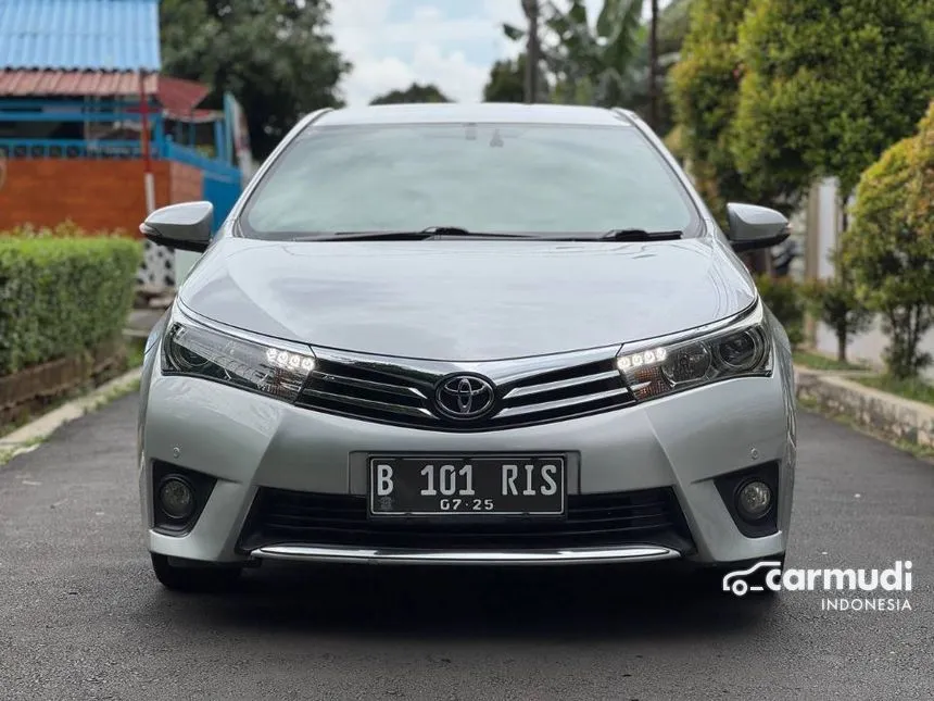 2015 Toyota Corolla Altis V Sedan