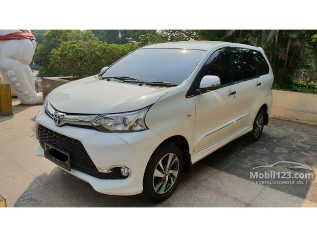 Toyota Avanza  Veloz  Mobil  Tahun  2019  2019  Bekas Baru  