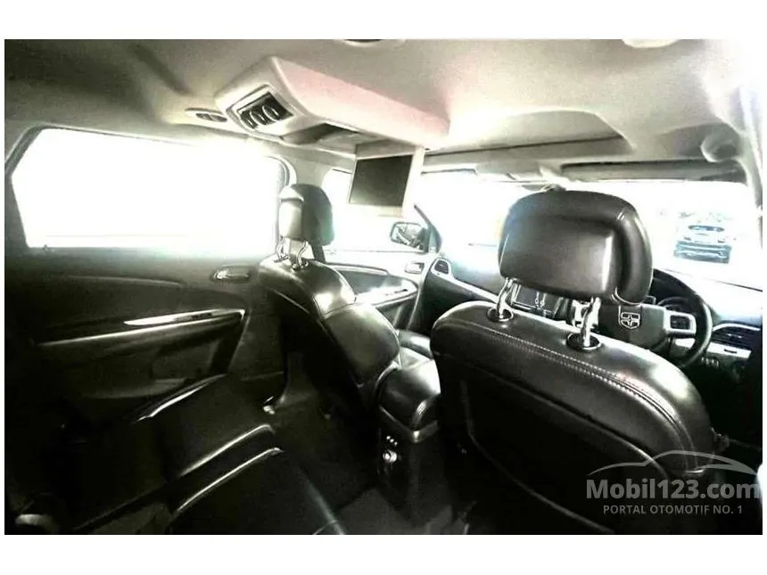 2012 Dodge Journey SXT Platinum SUV