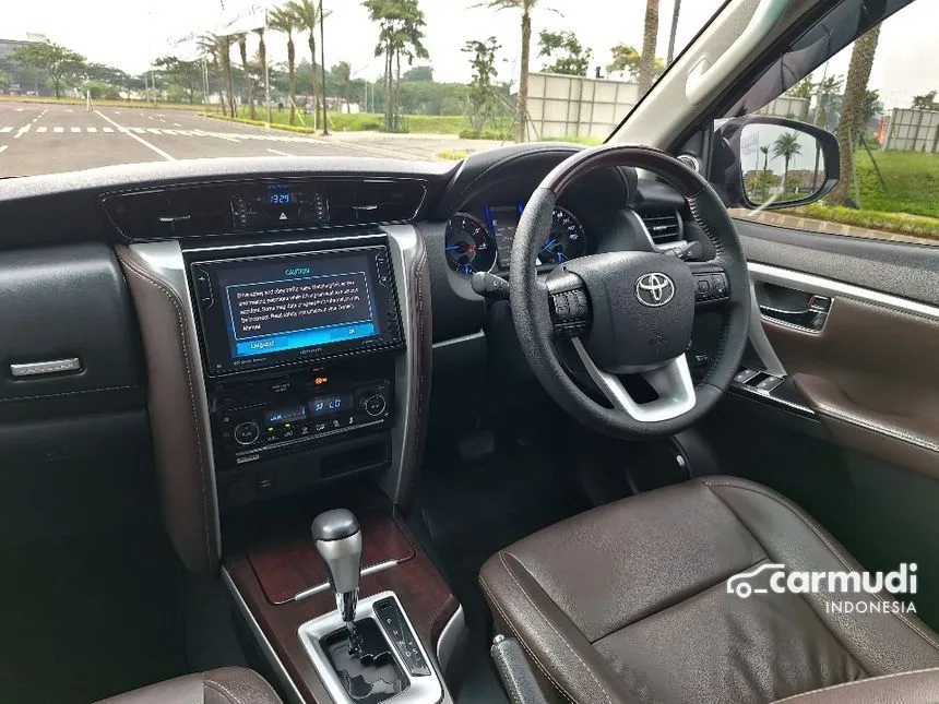 2019 Toyota Fortuner VRZ 4X2 SUV