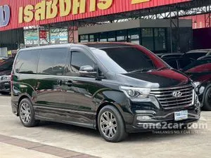 2018 Hyundai H-1 2.5 (ปี 18-24) Deluxe Van