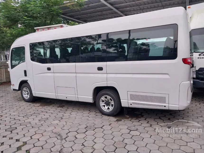 Jual Mobil Isuzu Elf 2024 NLR BL MICROBUS AC 3.0 di DKI Jakarta Manual Van Merah Rp 570.000.000
