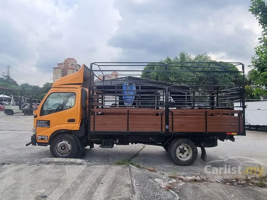 2012 Hino 300 Series WU410R-HKMMS3-UBS Lorry