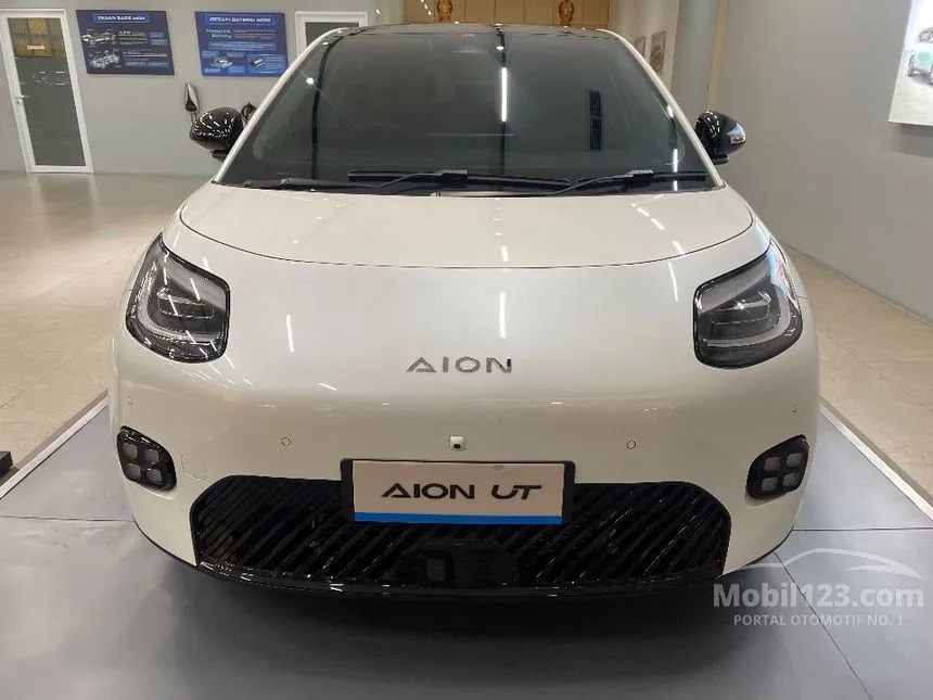 2026 GAC AION UT Premium Hatchback