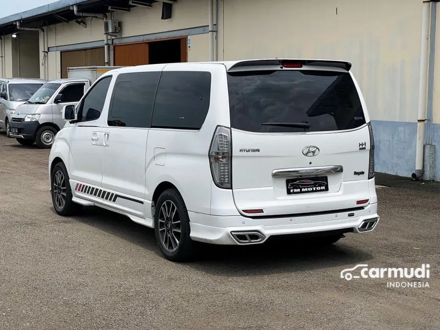 2018 Hyundai H-1 Royale MPV