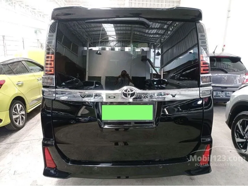 2019 Toyota Voxy Wagon