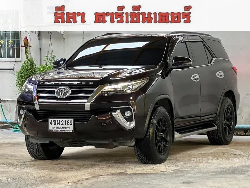 2019 Toyota FORTUNER V SUV
