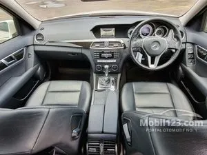 2012 Mercedes-Benz C200 1.8 Avantgarde CGI Sedan
