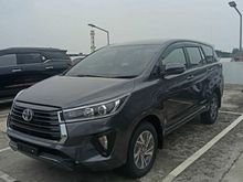 2021 Toyota Kijang Innova 2,4 V MPV Family Car Festival