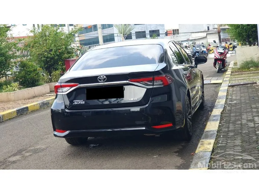 2020 Toyota Corolla Altis V Sedan