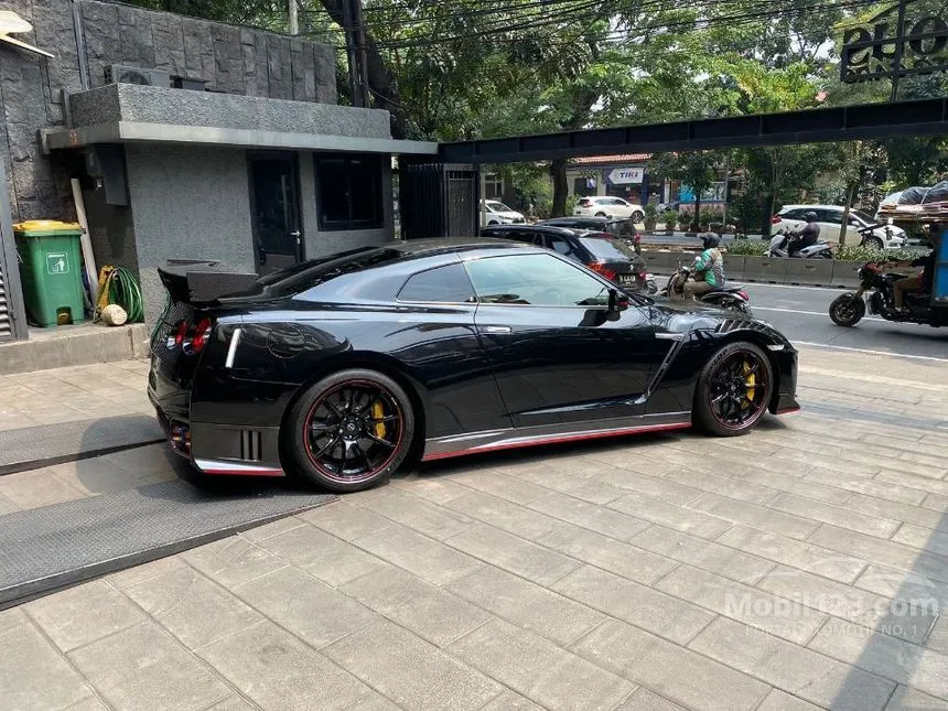 2024 Nissan GT-R NISMO Coupe