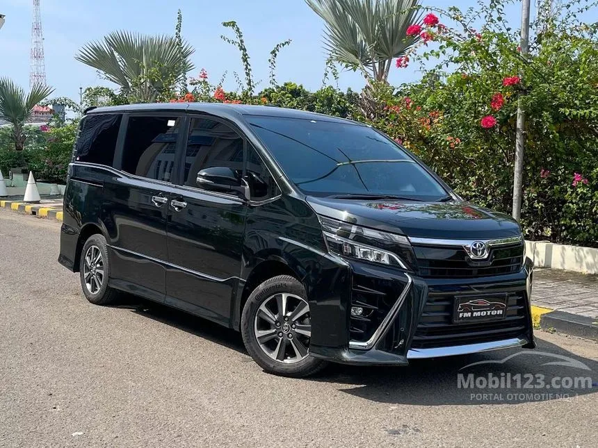 Jual Mobil Toyota Voxy 2018 2.0 di DKI Jakarta Automatic Wagon Hitam Rp 305.000.000