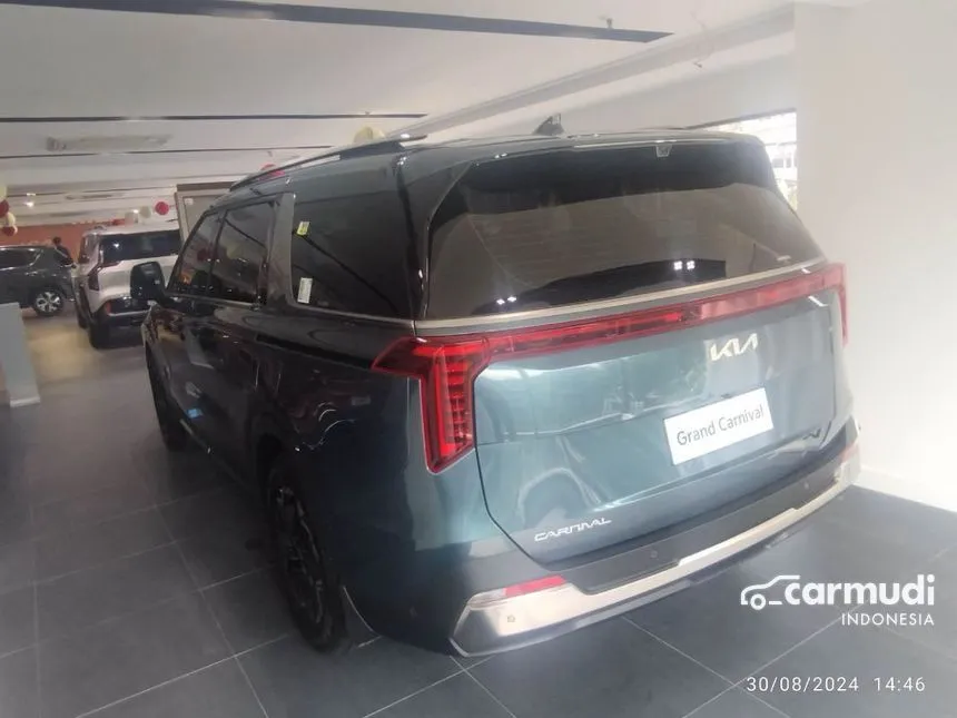 Jual Mobil KIA Carnival 2024 Dynamic CRDi 2.2 di Jawa Barat Automatic MPV Hitam Rp 930.000.000