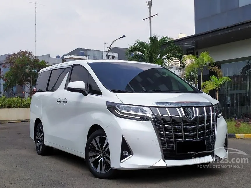 Jual Mobil Toyota Alphard 2022 G 2.5 di Banten Automatic Van Wagon Putih Rp 1.095.000.000