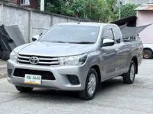 2017 Toyota HILUX REVO 2.4 Smart Cab J Pickup