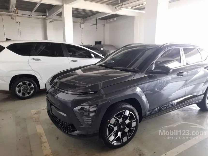 Jual Mobil Hyundai Kona 2024 Electric Long Range Signature di DKI Jakarta Automatic Wagon Abu