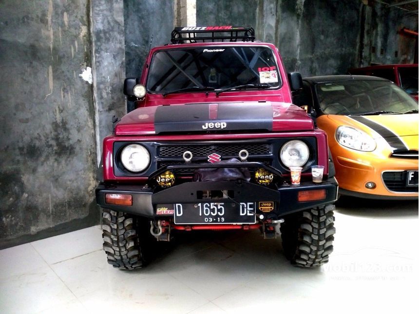 Jual Mobil  Suzuki  Katana  1995 GX 1 0 di Jawa Barat Manual 