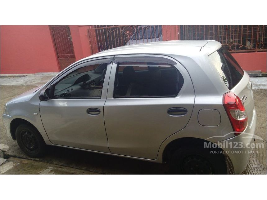 Jual Mobil  Toyota  Etios  Valco 2013  JX 1 2 di Jawa Barat 