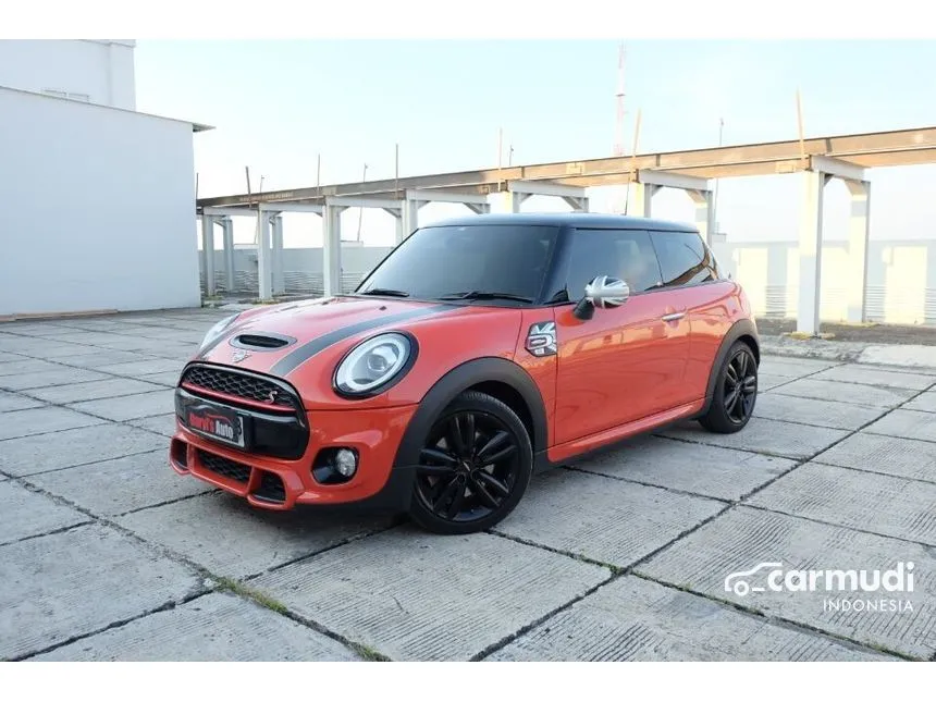 2019 MINI Cooper S 5 Door (Red Hot) Hatchback