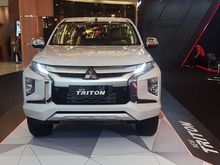 PROMO Mitsubishi Triton 2.4 TERMURAH