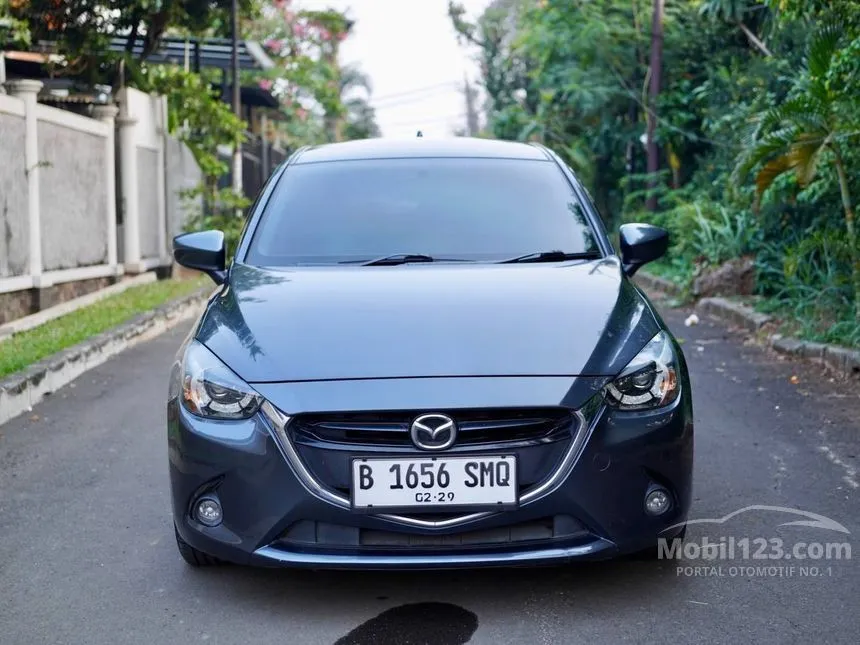 Jual Mobil Mazda 2 2015 R 1.5 di DKI Jakarta Automatic Hatchback Abu