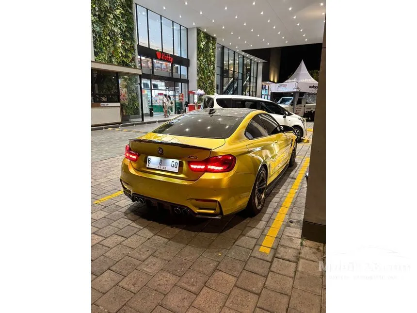 2014 BMW M4 Coupe