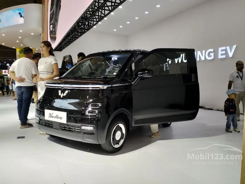 Jual Mobil Wuling Air EV 2025 Lite Long Range di DKI Jakarta Automatic Hatchback Hitam Rp 247.500.000