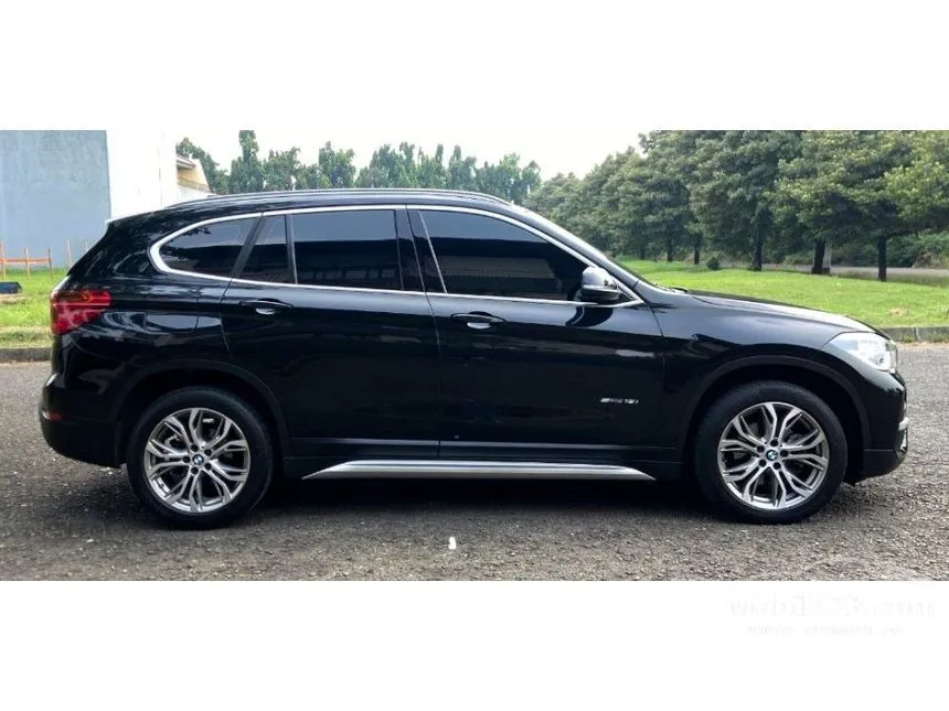 Jual Mobil BMW X1 2018 sDrive18i xLine 1.5 di DKI Jakarta Automatic SUV Hitam Rp 358.500.000