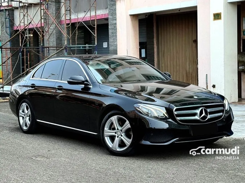 2017 Mercedes-Benz E250 Avantgarde CBU Sedan
