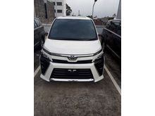 2018 Toyota Voxy 2.0 R80 Wagon