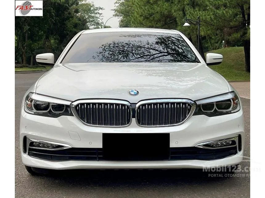 Jual Mobil BMW 520i 2018 Luxury 2.0 di DKI Jakarta Automatic Sedan Putih Rp 535.000.000