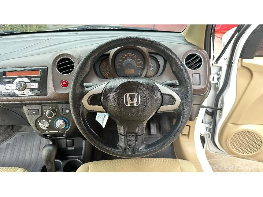 2014 Honda Brio Amaze V Sedan
